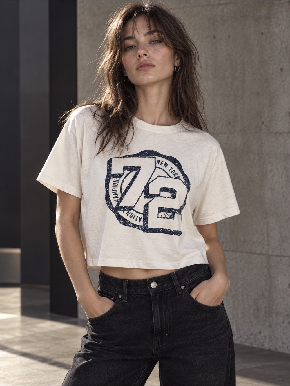 H&M Divided Cropped 72 New York Graphic T-Shirt ~ size medium